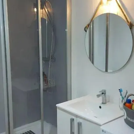 Beautiful In Cala En Blanes 45 M² With Shared Pool